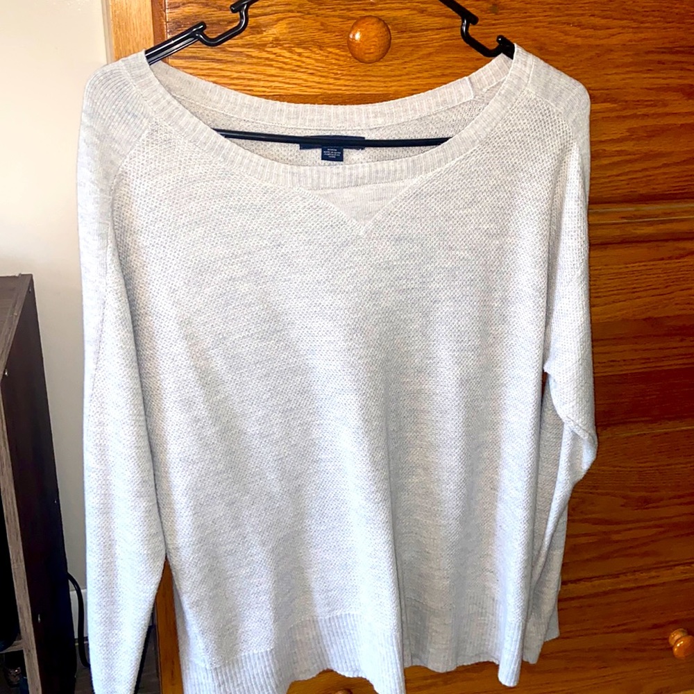 Light grey American eagle sweater